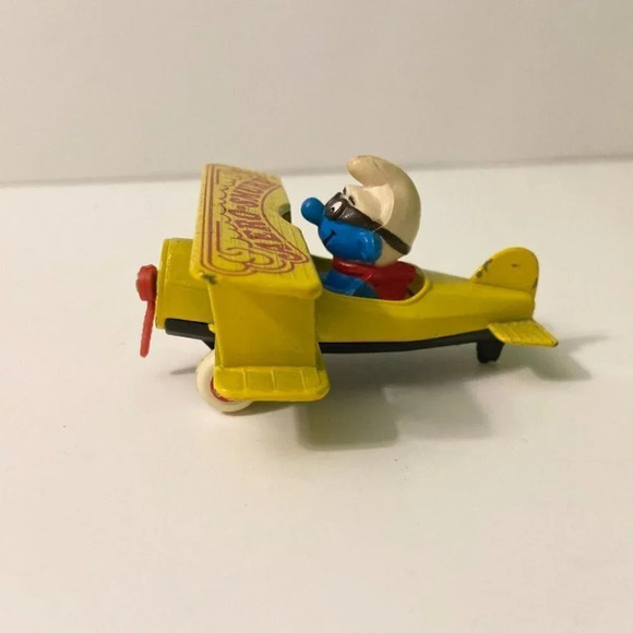 Vintage 1982 ERTL Smurfs Diecast Aero Smurf Yellow Plane Toy Hong Kong - Picture 2 of 12